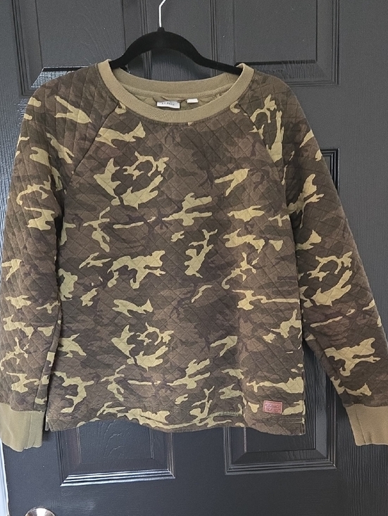 L.L. Bean Tops - L.L. Bean Quilted Camo Crewneck Sweatshirt- Olive/Brown Women's